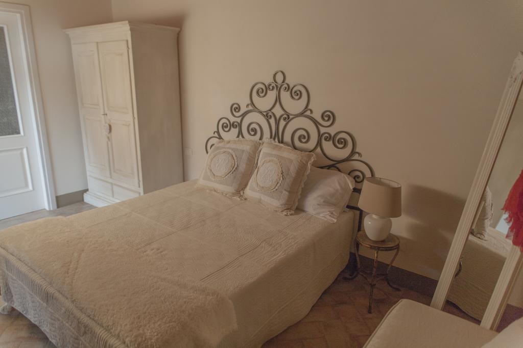 Borgo Di Vezzano Villa Calenzano Bagian luar foto